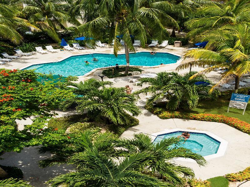 Hampton By Hilton Grand Cayman Seven Mile Beach George Town Extérieur photo