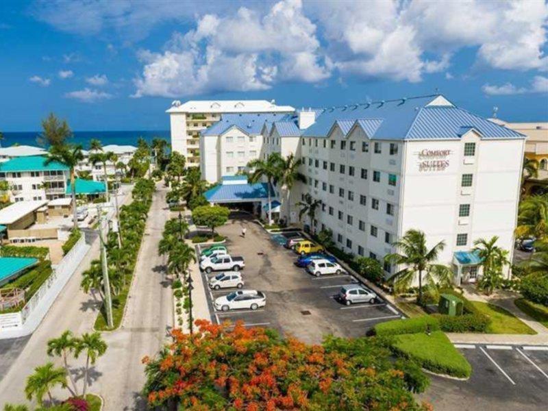 Hampton By Hilton Grand Cayman Seven Mile Beach George Town Extérieur photo